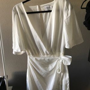 Princess Polly white romper NWOT